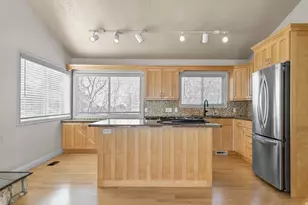 8535 S Top Of The World Circle, Salt Lake City, UT 84121 - Photo 10