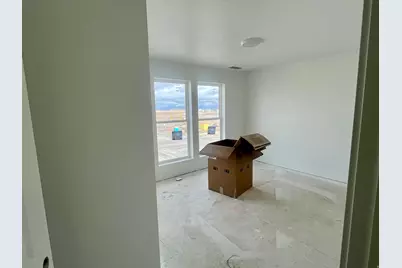 6637 W South Jordan Pkwy #413, South Jordan, UT 84009 - Photo 10