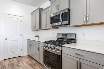 4068 W 1200 S, Syracuse, UT 84075 - Photo 16