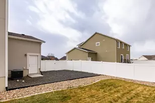 4068 W 1200 S, Syracuse, UT 84075 - Photo 50