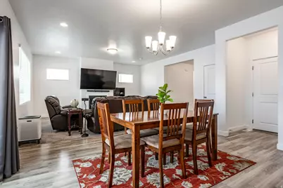 4068 W 1200 S, Syracuse, UT 84075 - Photo 12