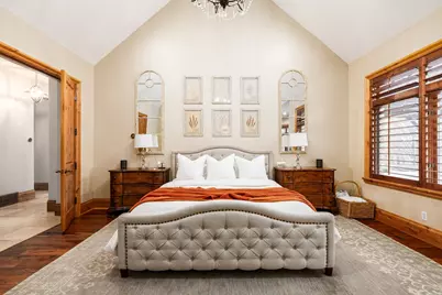 5083 S Clarenden Pl E, Holladay, UT 84117 - Photo 18