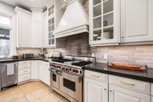 5083 S Clarenden Pl E, Holladay, UT 84117 - Photo 8