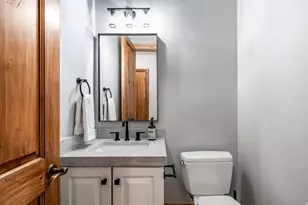 5083 S Clarenden Pl E, Holladay, UT 84117 - Photo 56