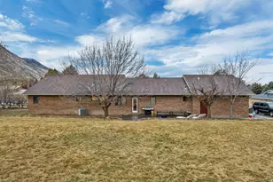 887 E Village Way, Alpine, UT 84004 - Photo 6