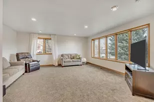 887 E Village Way, Alpine, UT 84004 - Photo 12