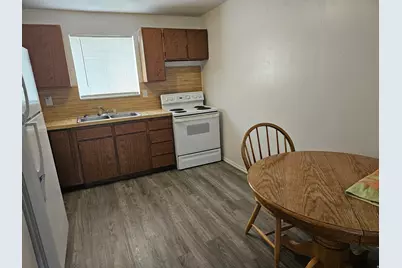 215 N 400 W #5, Ferron, UT 84523 - Photo 6