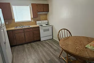 215 N 400 W, Ferron, UT 84523 - Photo 6