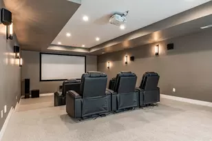 9969 S Altamont Dr E, Sandy, UT 84092 - Photo 46