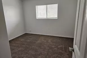 215 N 400 W, Ferron, UT 84523 - Photo 10