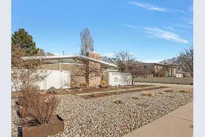 5471 S Dunbarton Dr E, Murray, UT 84117 - Photo 2