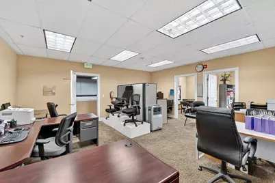 1101 E Cambridge Cir #3, Layton, UT 84040 - Photo 30