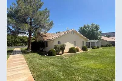1825 W Mathis Park #46, Saint George, UT 84770 - Photo 2