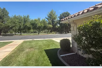 1825 W Mathis Park #46, Saint George, UT 84770 - Photo 40