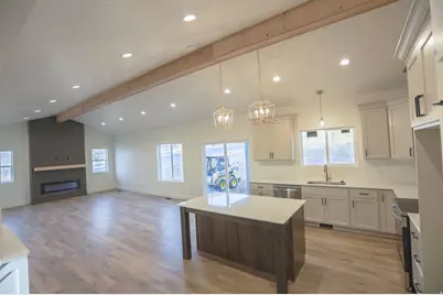 1604 N 200 E, Nephi, UT 84648 - Photo 12