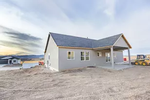 1604 N 200 E, Nephi, UT 84648 - Photo 4