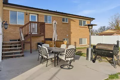 2949 W 7268 S, West Jordan, UT 84084 - Photo 32