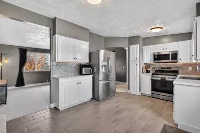 2949 W 7268 S, West Jordan, UT 84084 - Photo 6