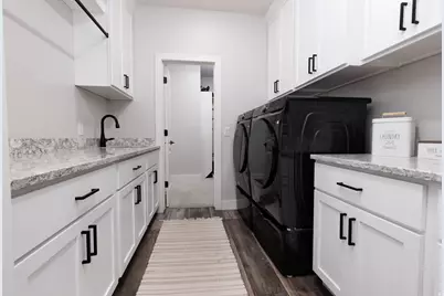 186 W 580 N, Redmond, UT 84652 - Photo 30