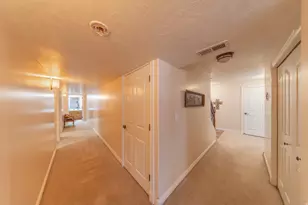 1129 E Sanders Rd, Sandy, UT 84094 - Photo 28