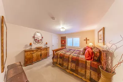 1129 E Sanders Rd, Sandy, UT 84094 - Photo 32