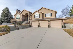 1129 E Sanders Rd, Sandy, UT 84094 - Photo 2