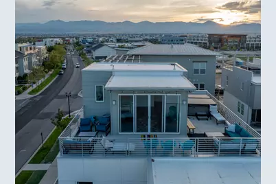 4586 W Daybreak Rim Way #396, South Jordan, UT 84009 - Photo 2