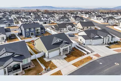 281 N Pheasant Dr, Mapleton, UT 84664 - Photo 30