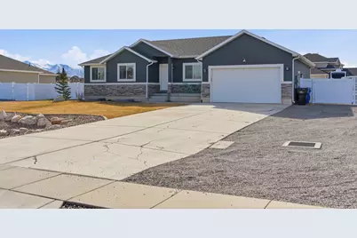 784 Frontier Rd E, Grantsville, UT 84029 - Photo 4