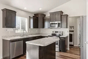 784 Frontier Rd E, Grantsville, UT 84029 - Photo 18