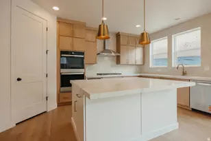 5886 N Canyon Rim Rd, Lehi, UT 84048 - Photo 4