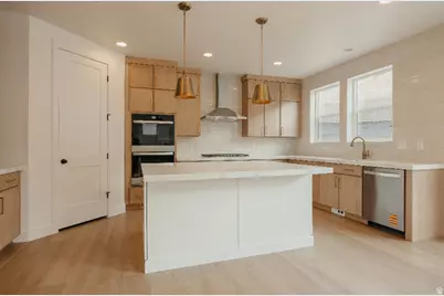 5886 N Canyon Rim Rd #622, Lehi, UT 84048 - Photo 10