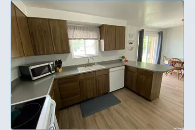 4324 S Mignon Dr, West Valley, UT 84120 - Photo 4