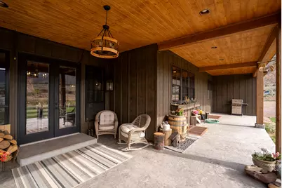 8552 W Sawtooth Park Dr, Vernal, UT 84078 - Photo 4