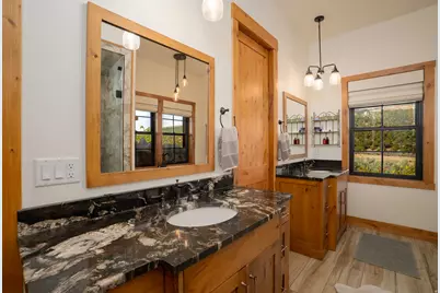 8552 W Sawtooth Park Dr, Vernal, UT 84078 - Photo 36