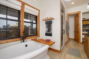 8552 W Sawtooth Park Dr, Vernal, UT 84078 - Photo 38