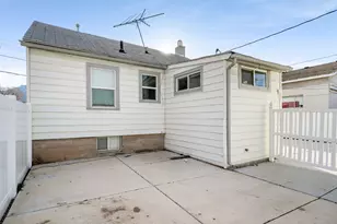3182 S Imperial St, Salt Lake City, UT 84106 - Photo 36