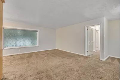 2862 E Pamela Dr, Cottonwood Heights, UT 84121 - Photo 10
