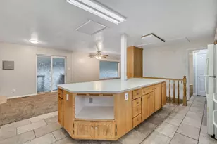 2862 E Pamela Dr, Salt Lake City, UT 84121 - Photo 6