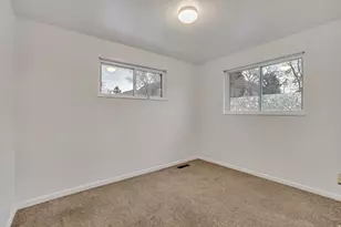 2862 E Pamela Dr, Cottonwood Heights, UT 84121 - Photo 10