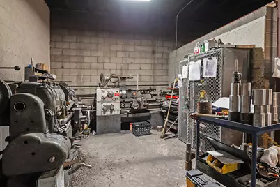 1926 S Pioneer Rd, Salt Lake City, UT 84104 - Photo 30