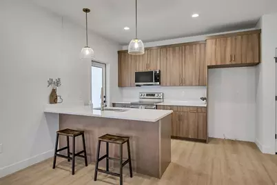 354 E 7635 S, Sandy, UT 84047 - Photo 10