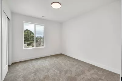 354 E 7635 S, Sandy, UT 84047 - Photo 12
