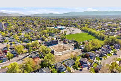 350 E 7635 S, Sandy, UT 84047 - Photo 24