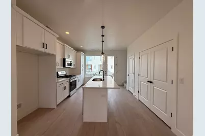 1486 W Kiera Ct #147, Farmington, UT 84025 - Photo 6