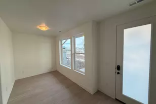 1486 W Kiera Ct, Farmington, UT 84025 - Photo 2