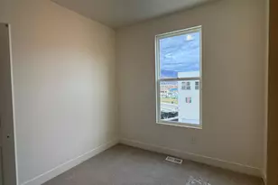 1486 W Kiera Ct, Farmington, UT 84025 - Photo 14