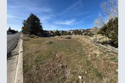 320 S Ridge Rd, Cedar City, UT 84720 - Photo 2