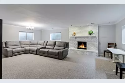 6191 S Rainsborough Rd, Murray, UT 84121 - Photo 30