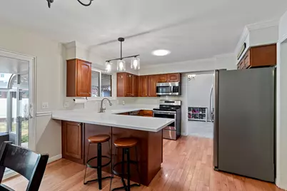 6191 S Rainsborough Rd, Murray, UT 84121 - Photo 8